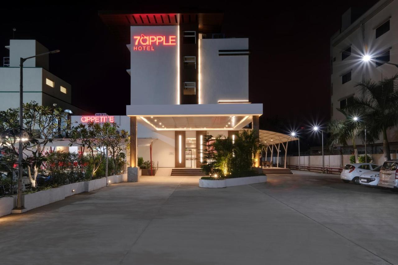 7 Apple Hotel, Vadodara Ngoại thất bức ảnh