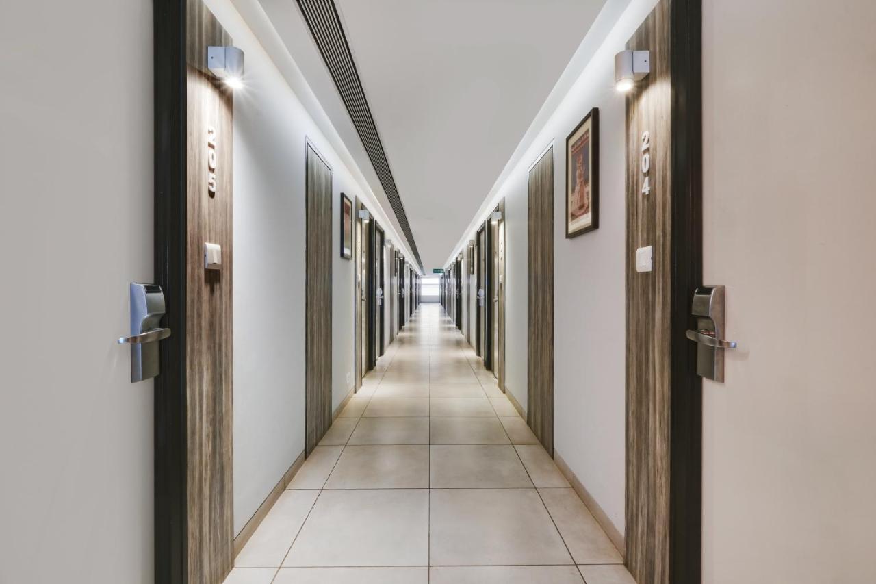 7 Apple Hotel, Vadodara Ngoại thất bức ảnh